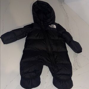 100% Authentic TheNorthFace Infant Black Puffer Size 0-3 Months NEVER USED !